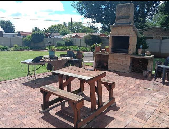 4 BEDROOM PROPERTY TO RENT IN STRUBENVALE